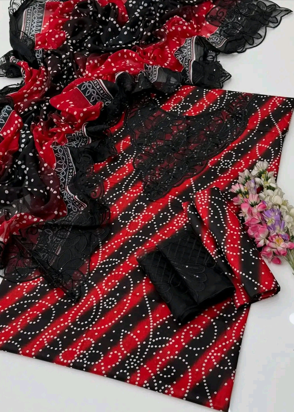 Embroidery Printed Lawn 3pc