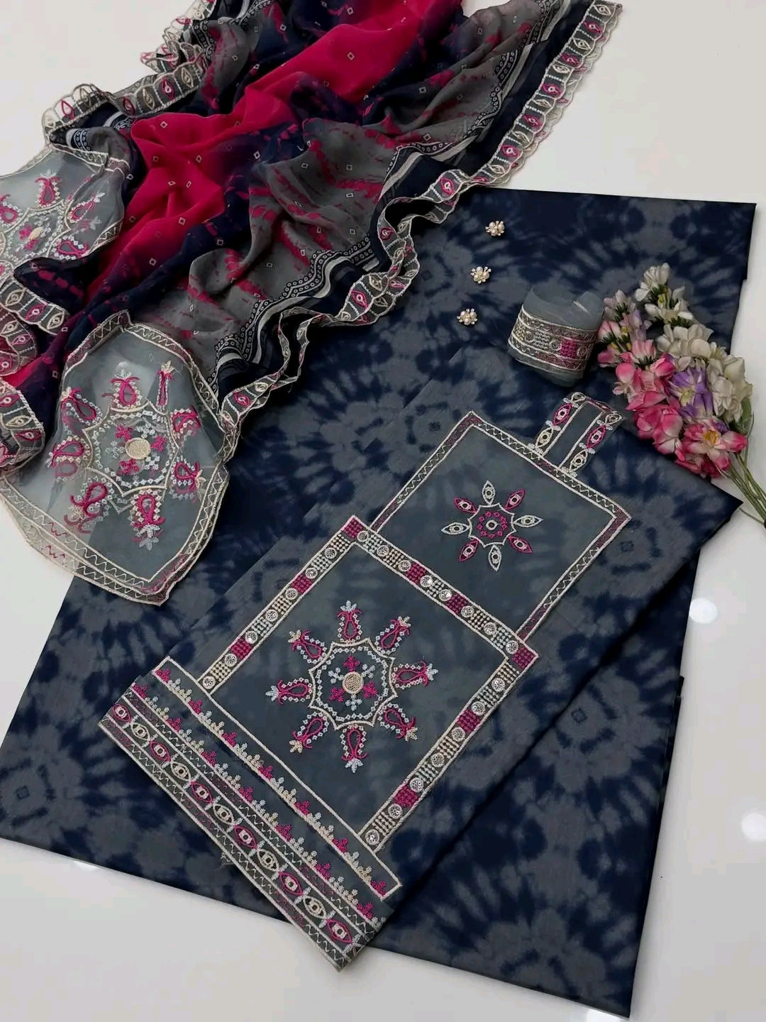 Embroidery Printed Lawn 3pc