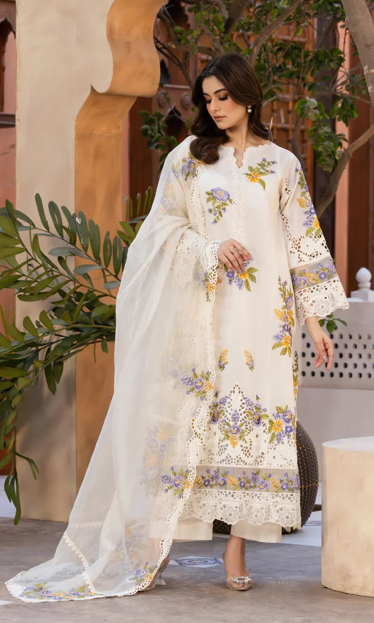 Embroidery lawn 3pc
